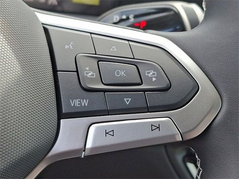 New 2025 Volkswagen Tiguan S image 18