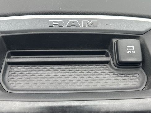 Used 2022 RAM 1500 Big Horn image 25