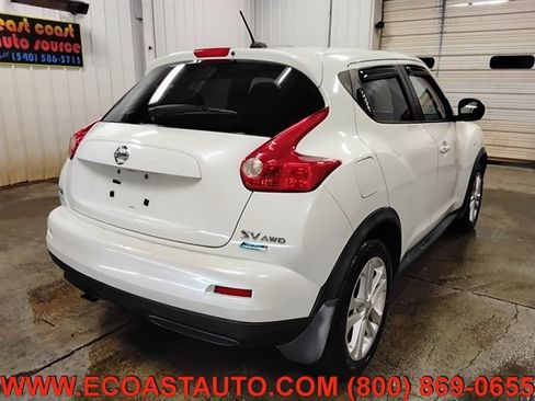 Used 2012 Nissan Juke SV AWD/4WD image 3
