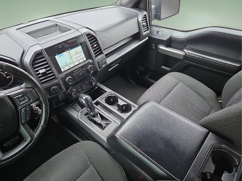 Used 2018 Ford F150 XLT w/ Equipment Group 302A Luxury image 12