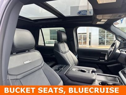 New 2025 Ford Expedition Platinum w/ Stealth Performance Package