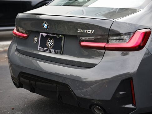 New 2026 BMW 330i Sedan w/ M Sport Package image 9