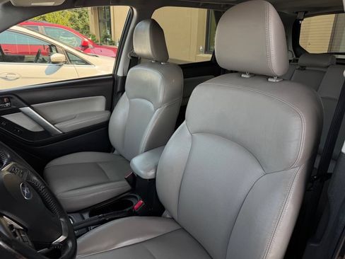 Used 2014 Subaru Forester 2.5i Limited w/ Popular Package #2 AWD/4WD image 11