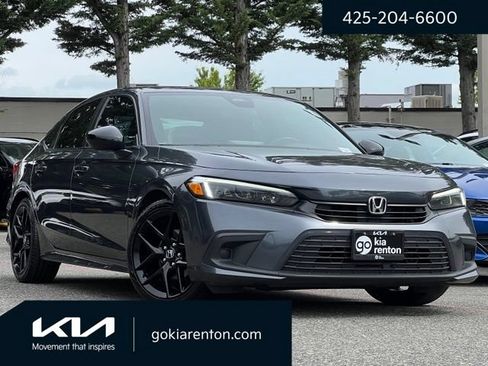 Used 2022 Honda Civic Sport image 1