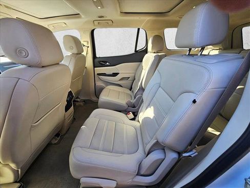 Used 2023 GMC Acadia Denali w/ Denali Ultimate Package image 19