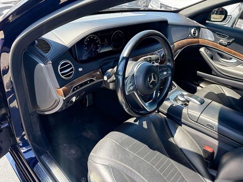 Used 2019 Mercedes-Benz S 560 Sedan image 10