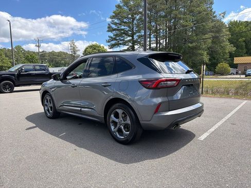 Used 2024 Ford Escape ST-Line w/ Tech Pack #1 FWD image 6