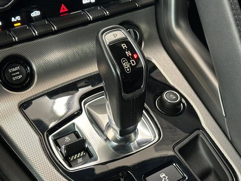 Used 2017 Jaguar F-TYPE Coupe RWD image 18