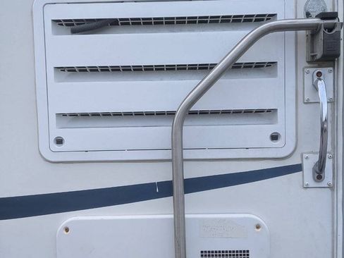 Used 2002 Ford E-450 and Econoline 450 RWD image 42
