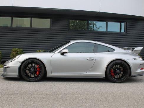 Used 2016 Porsche 911 GT3 image 2