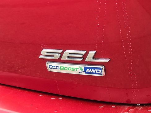 Used 2017 Ford Edge SEL w/ Equipment Group 201A image 30