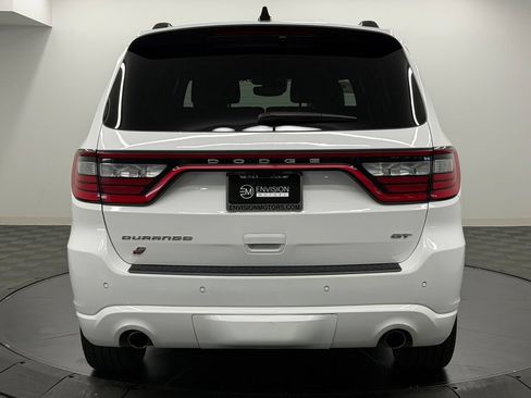 Used 2024 Dodge Durango GT AWD/4WD image 11