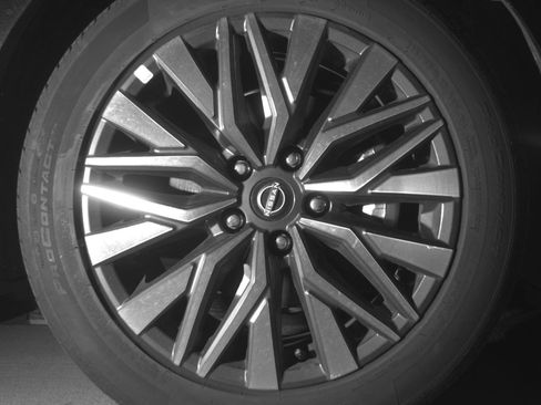 Used 2025 Nissan Altima 2.5 SV image 13