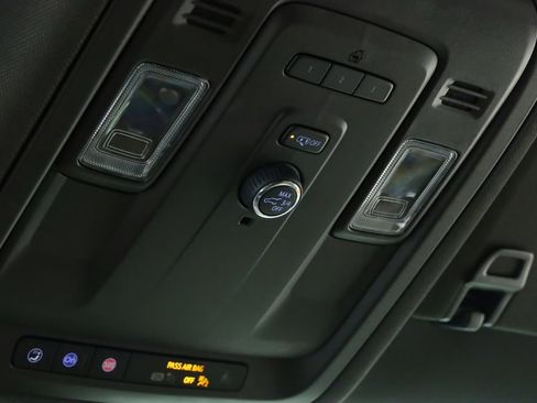 Used 2021 Chevrolet Tahoe LT image 29