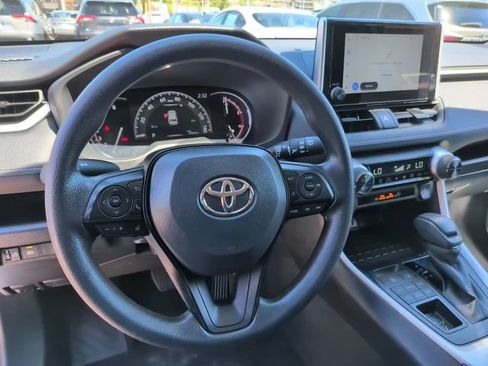 Used 2019 Toyota Highlander XLE AWD/4WD image 24