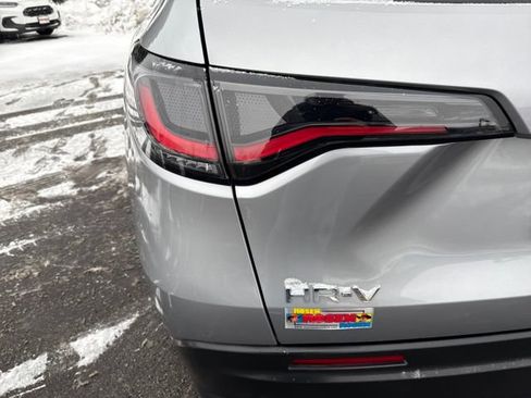 Used 2024 Honda HR-V LX image 42