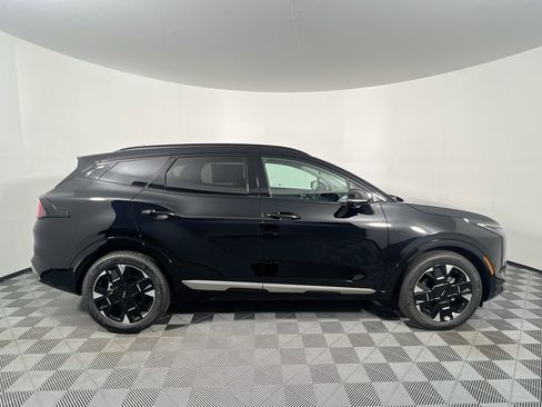 New 2026 Kia Sportage SX image 2