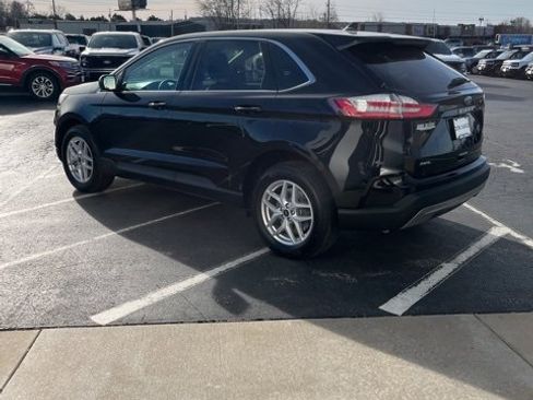 Used 2024 Ford Edge SEL image 4
