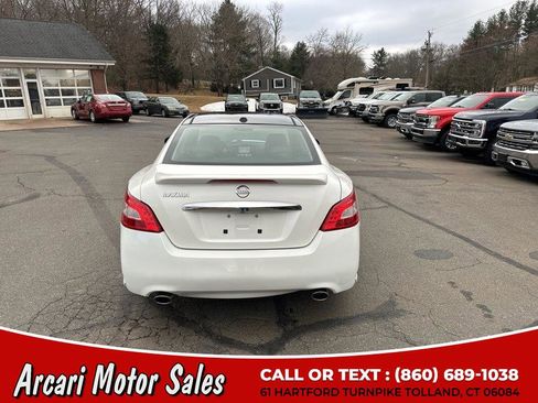 Used 2011 Nissan Maxima 3.5 SV w/ Premium Pkg image 4