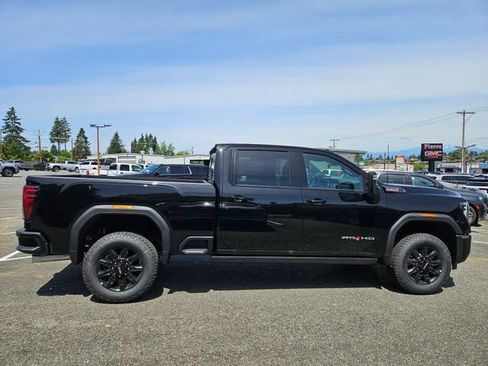 New 2026 GMC Sierra 3500 AT4 w/ AT4 Premium Plus Package AWD/4WD image 6