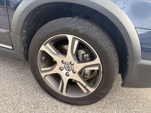 Used 2013 Volvo XC70 T6 Platinum image 4