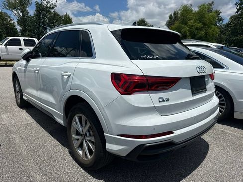 Used 2023 Audi Q3 2.0T Premium Plus w/ Premium Plus Package AWD/4WD image 4