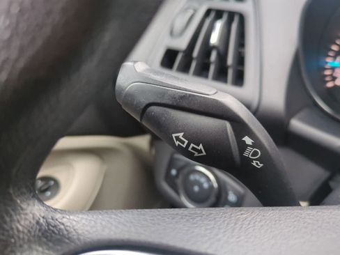 Used 2013 Ford Escape SE image 26