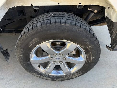 Used 2023 Ford F150 Lariat w/ Equipment Group 502A High image 5