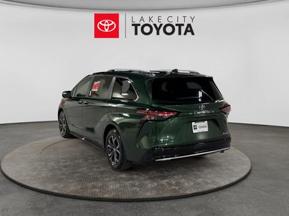 New 2026 Toyota Sienna Platinum