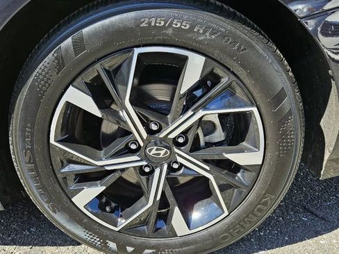 Used 2025 Hyundai Sonata SEL image 12