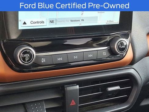 Certified 2018 Ford EcoSport SES image 18