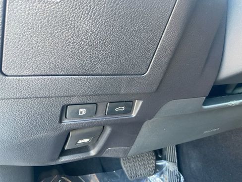 Used 2022 Lexus ES 350 w/ Premium Package image 10