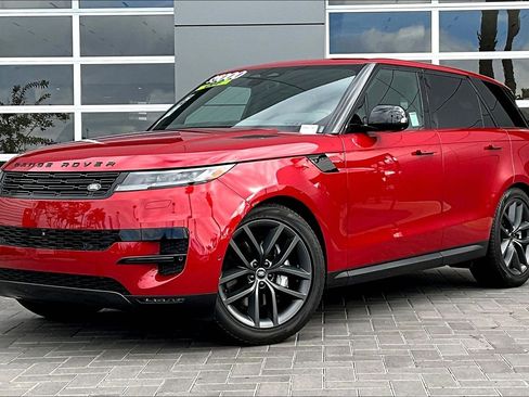 Used 2025 Land Rover Range Rover Sport SE image 1