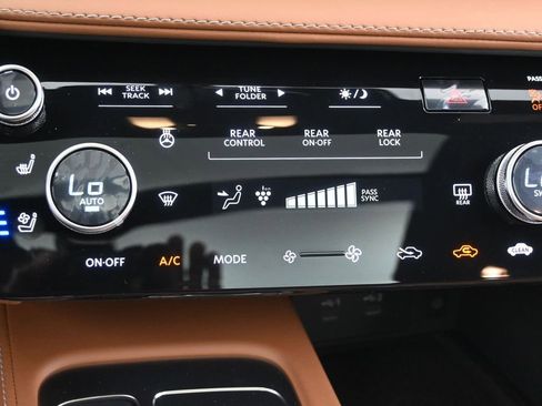 New 2026 INFINITI QX60 Autograph w/ Dark Cargo Package image 12