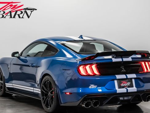 Used 2021 Ford Mustang Shelby GT500 w/ Technology Package image 3