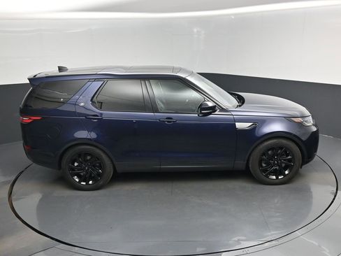 Used 2017 Land Rover Discovery HSE image 46