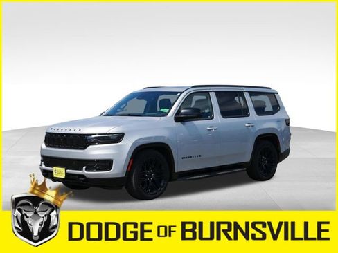 Used 2024 Jeep Wagoneer Series II w/ Convenience Group I AWD/4WD image 3