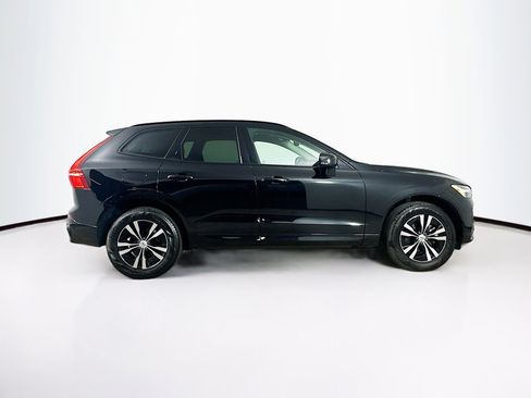 Used 2024 Volvo XC60 B5 Core AWD/4WD image 10