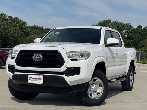Used 2021 Toyota Tacoma SR w/ SR Convenience Package RWD image 2