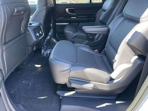 New 2026 Ford Expedition Max Platinum w/ Stealth Appearance Package image 20