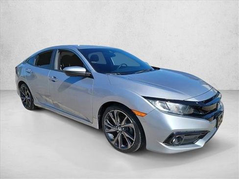 Used 2019 Honda Civic Sport image 3