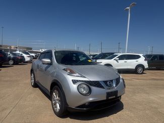 Used 2016 Nissan Juke SL video 2