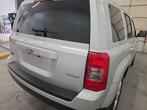 Used 2013 Jeep Patriot Latitude image 13