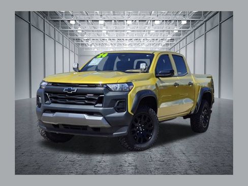 Certified 2024 Chevrolet Colorado Trail Boss w/ Advanced Trailering Package AWD/4WD image 1