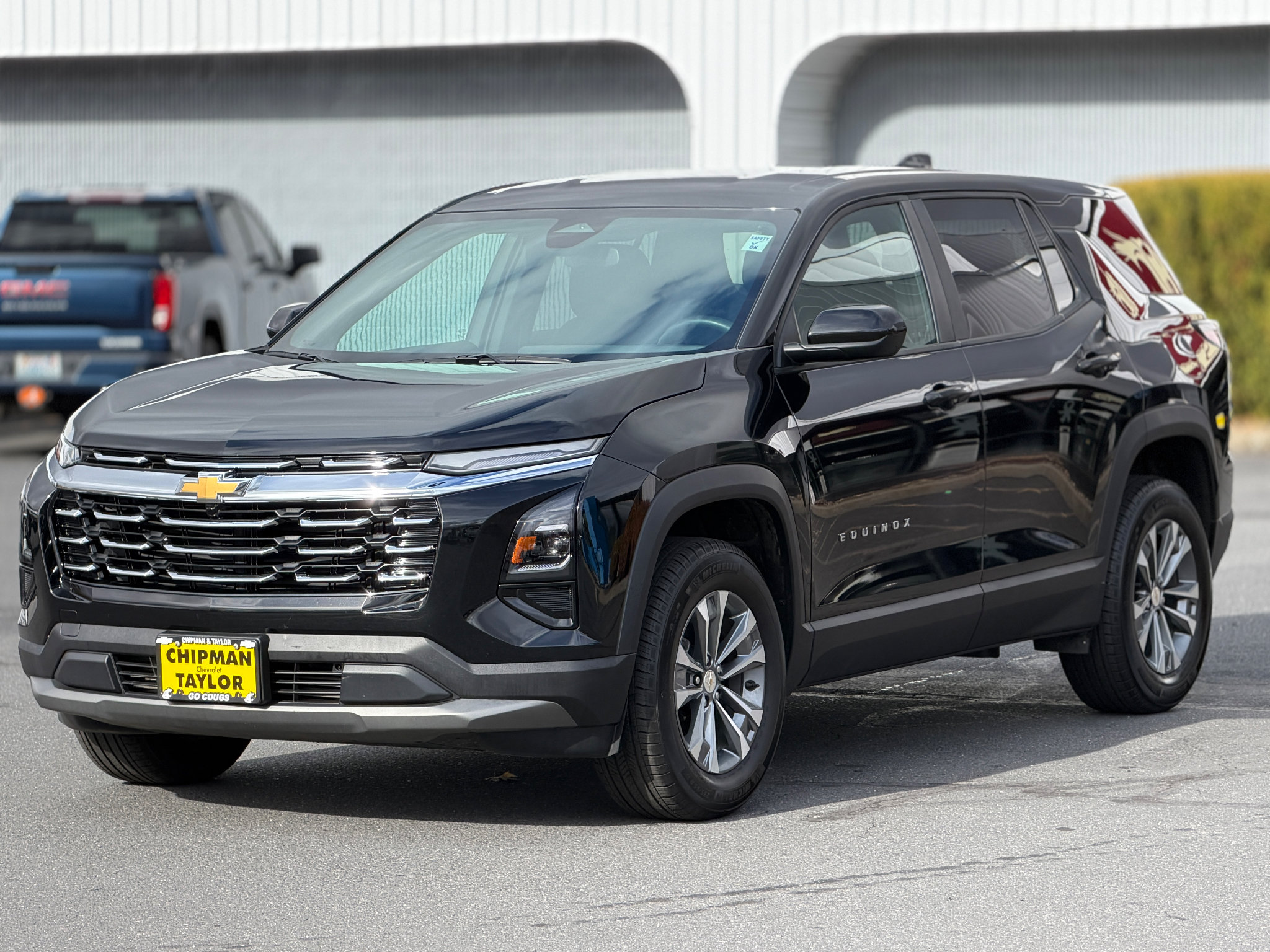 Used 2025 Chevrolet Equinox LT AWD/4WD image 15