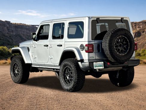 Used 2024 Jeep Wrangler Unlimited Sahara image 5