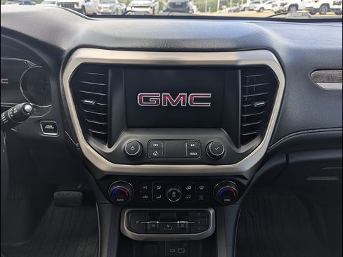 Used 2020 GMC Acadia Denali w/ Technology Package AWD/4WD image 32