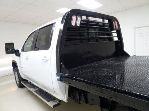 Used 2024 Chevrolet Silverado 2500 LT w/ Convenience Package AWD/4WD image 13