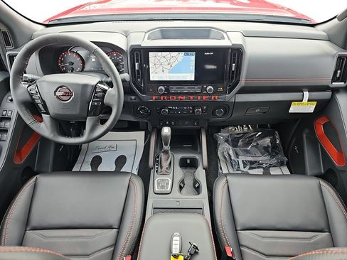 New 2026 Nissan Frontier PRO-4X w/ Pro Premium Package AWD/4WD image 12