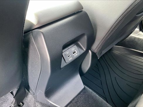 Used 2024 Subaru Crosstrek 2.0i Premium w/ Crosstrek Mirror Package image 29